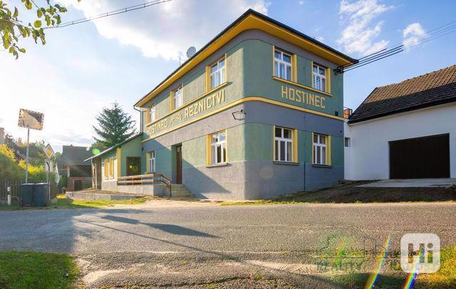 Prodej rodinného domu s komerčním prostorem v obci Drahotice /okr. Mladá Boleslav/ - foto 13