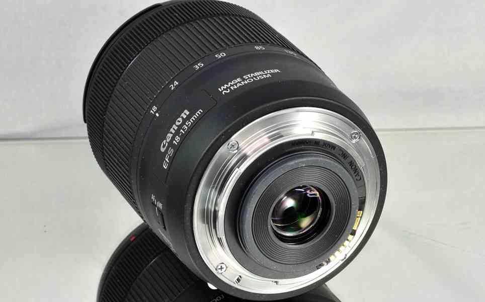 Canon EF-S  18-135mm f/3.5-5.6 IS NANO USM **UV - foto 4