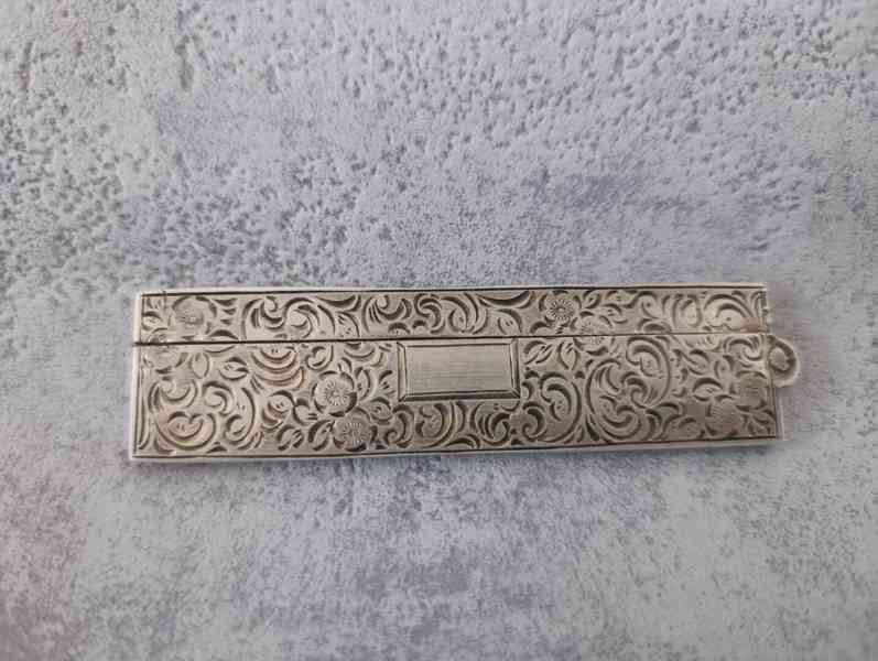 Starožitný skládací stříbrný hřeben 900 – zdobený, kapesní  - foto 2