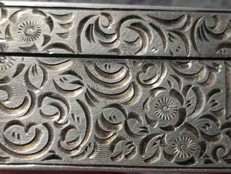 Starožitný skládací stříbrný hřeben 900 – zdobený, kapesní  - foto 13