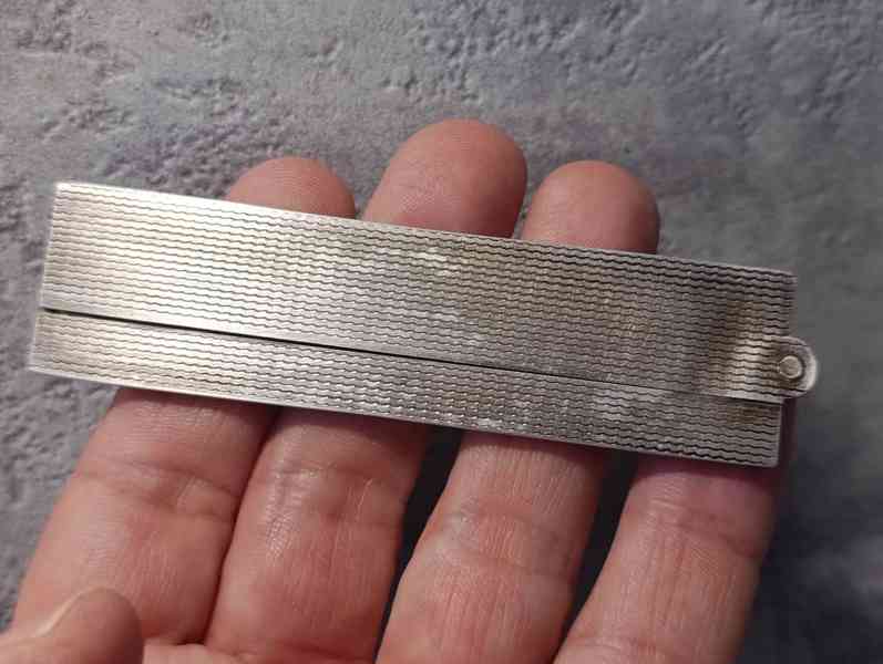 Starožitný skládací stříbrný hřeben 900 – zdobený, kapesní  - foto 20