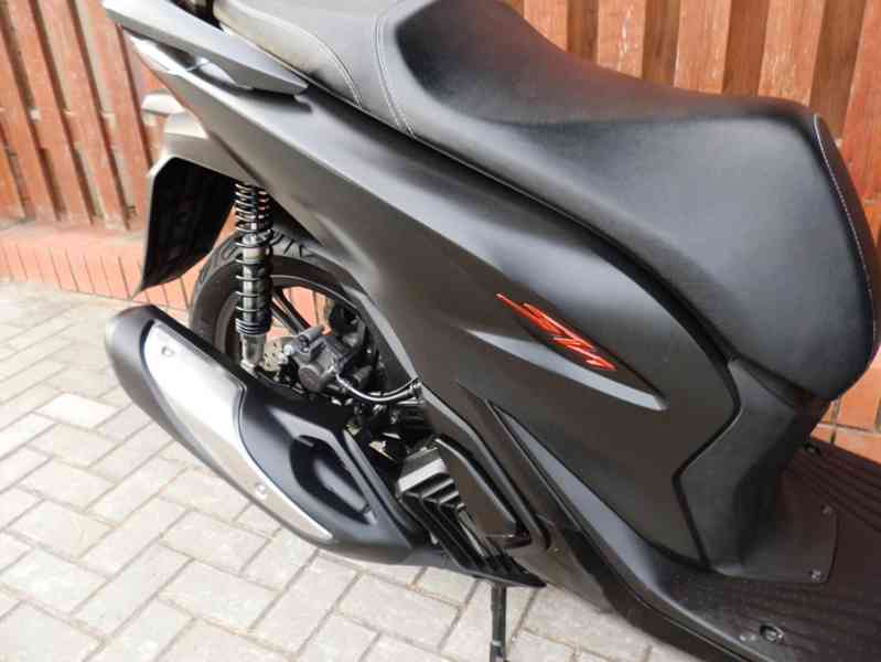 Honda SH 125i Sport (2023) - foto 16