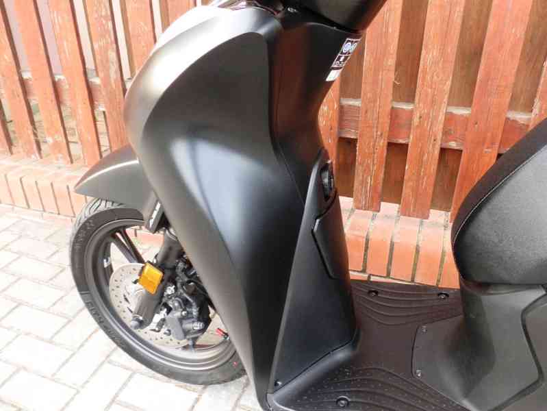 Honda SH 125i Sport (2023) - foto 28