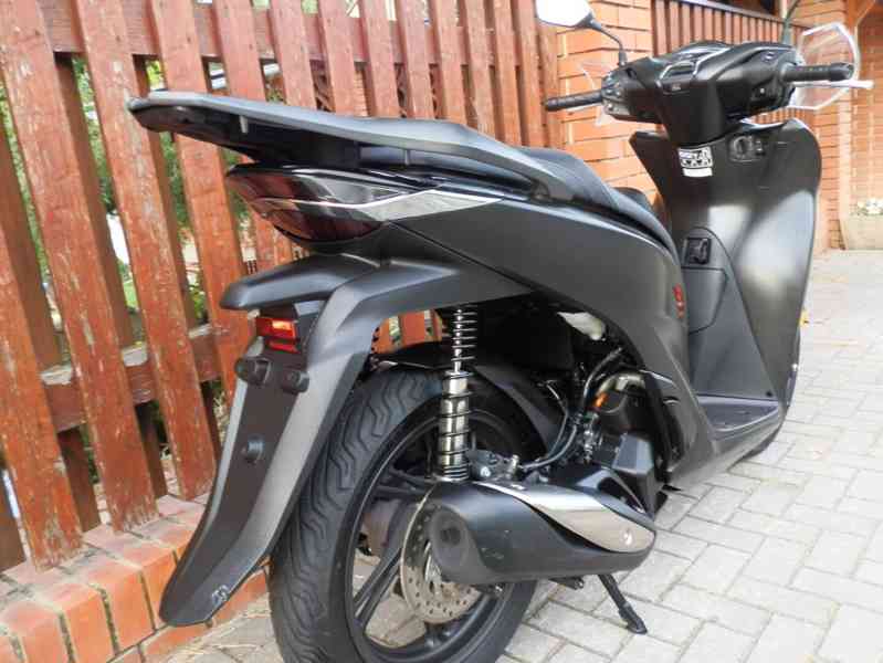 Honda SH 125i Sport (2023) - foto 17