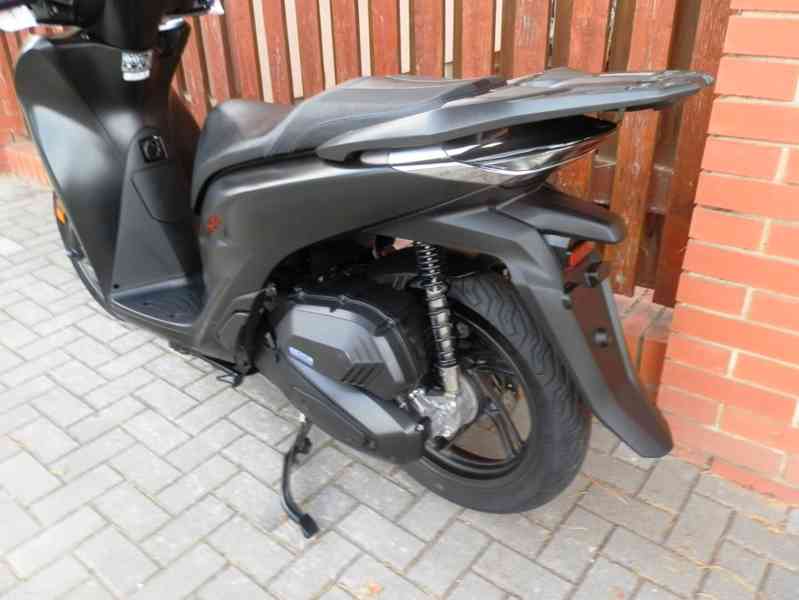 Honda SH 125i Sport (2023) - foto 37