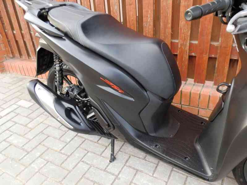 Honda SH 125i Sport (2023) - foto 11