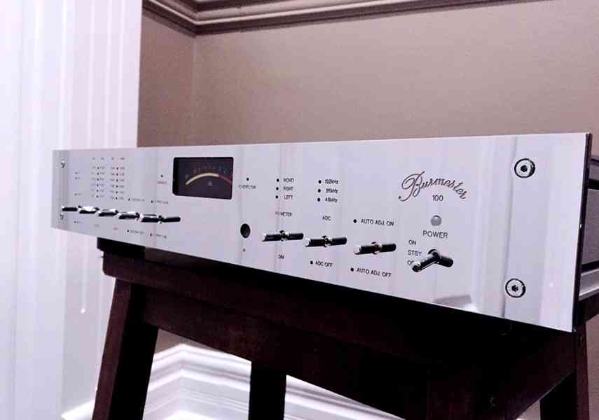 Burmester 100 Phono Preamplifier - foto 1