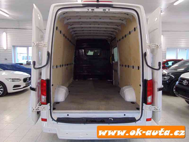 Volkswagen Crafter 2.0 TDI MAXI L3H2 130 kW NAVI 2018  - foto 11