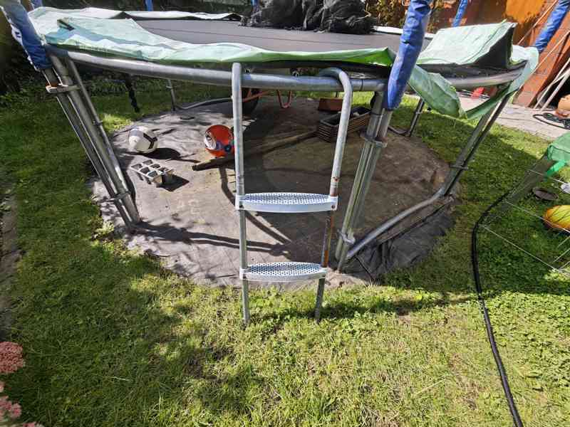 Trampolína za odvoz - foto 3