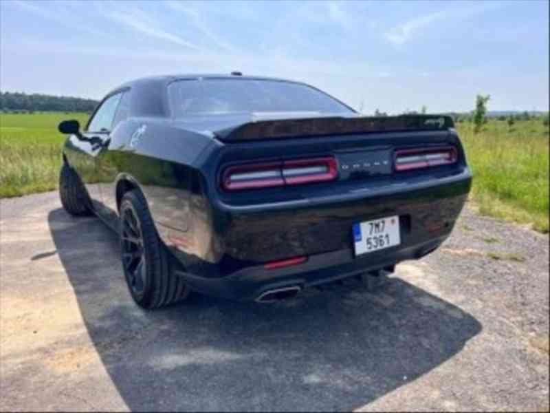 Dodge Challenger 3,6 - foto 9