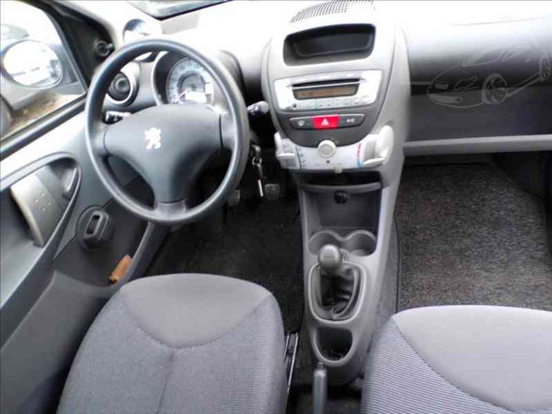 Peugeot 107 1,0 i KLIMATIZACE - foto 5
