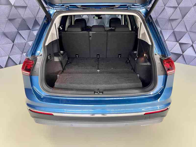 VOLKSWAGEN Tiguan Allspace Highline 2,0 TSI 162 kW 4x4 DSG - foto 34
