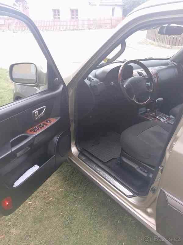Hyundai Terracan 2,9 - foto 7
