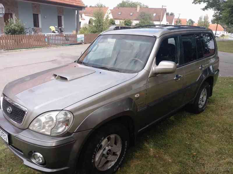 Hyundai Terracan 2,9 - foto 8