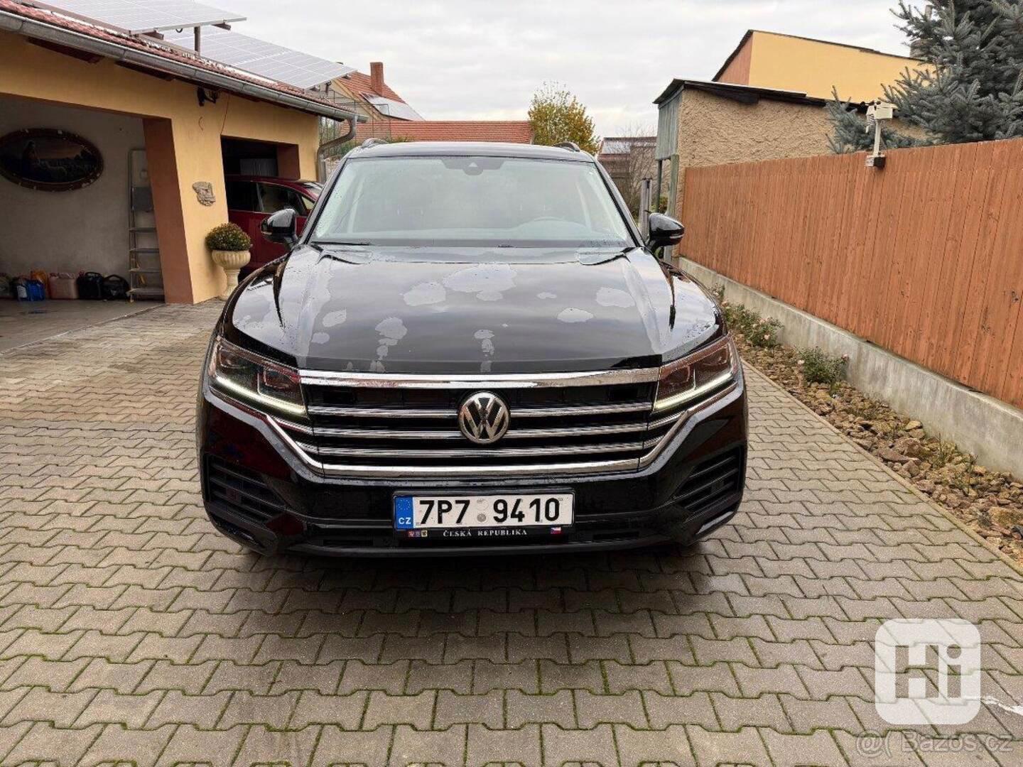 Volkswagen Touareg 3,0   Prodám Touareg - foto 1