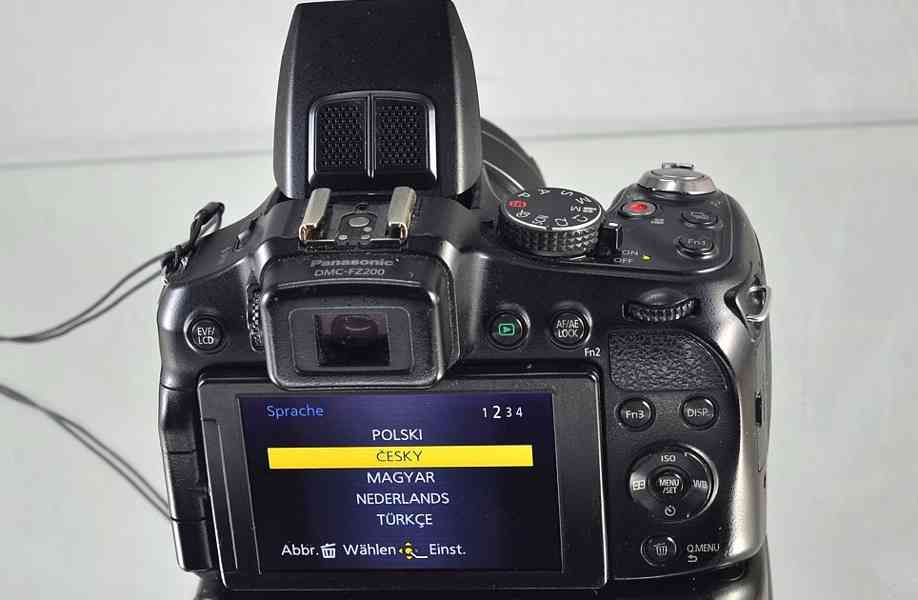 Panasonic Lumix DMC-FZ200 24x O.Zoom F2,8*Full HDV - foto 9