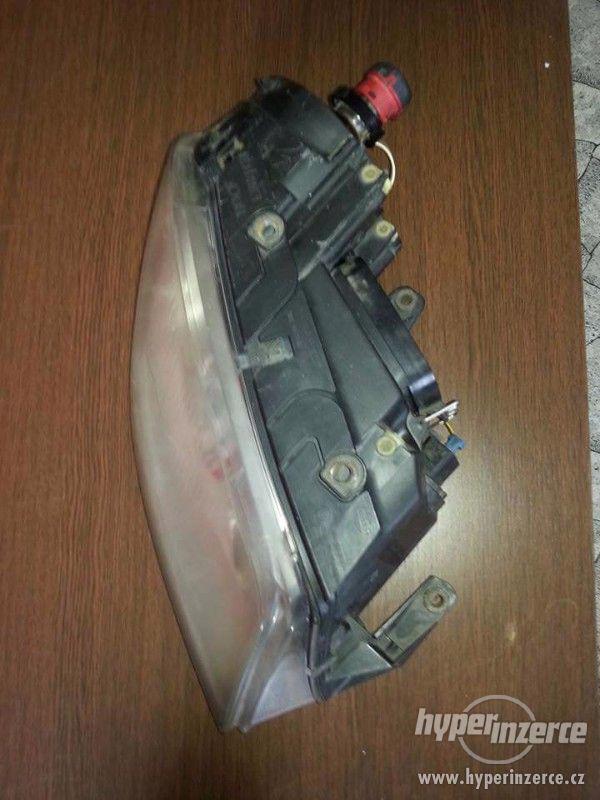 Passat B5.5 xenony - foto 4
