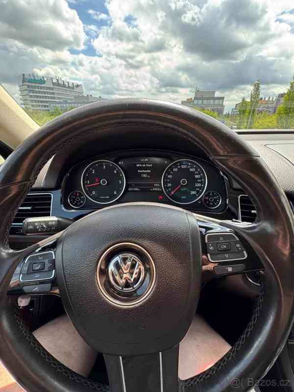 Volkswagen Touareg 3,0   180kw - foto 11