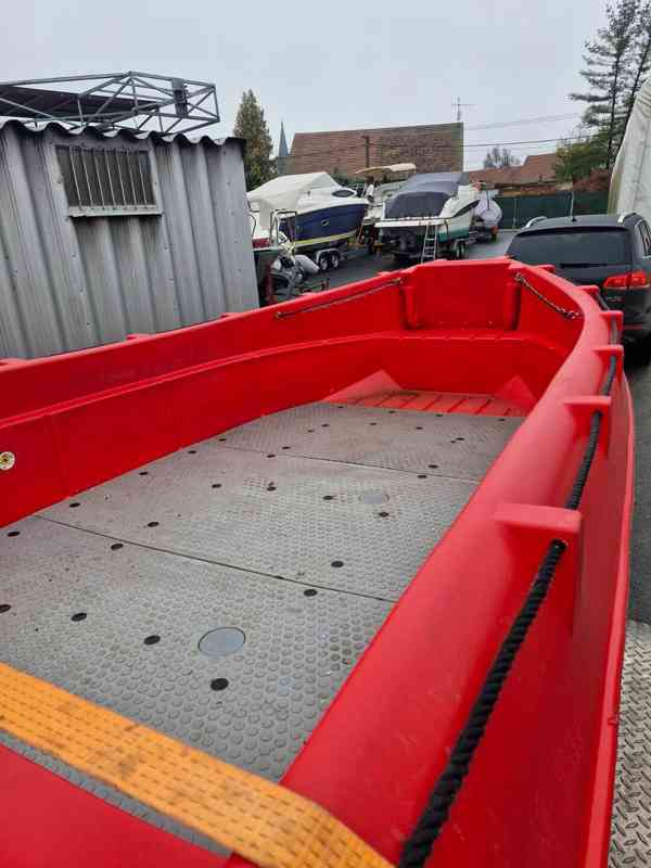 člun WHALY 500R - foto 3