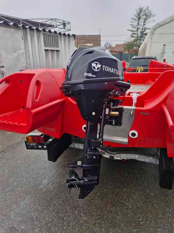 člun WHALY 500R - foto 11