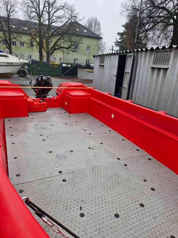 člun WHALY 500R - foto 2