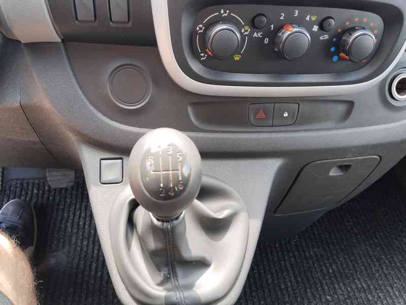 Renault Trafic 1,6dci,tv 2017, doložené km,nová stk, klima - foto 11