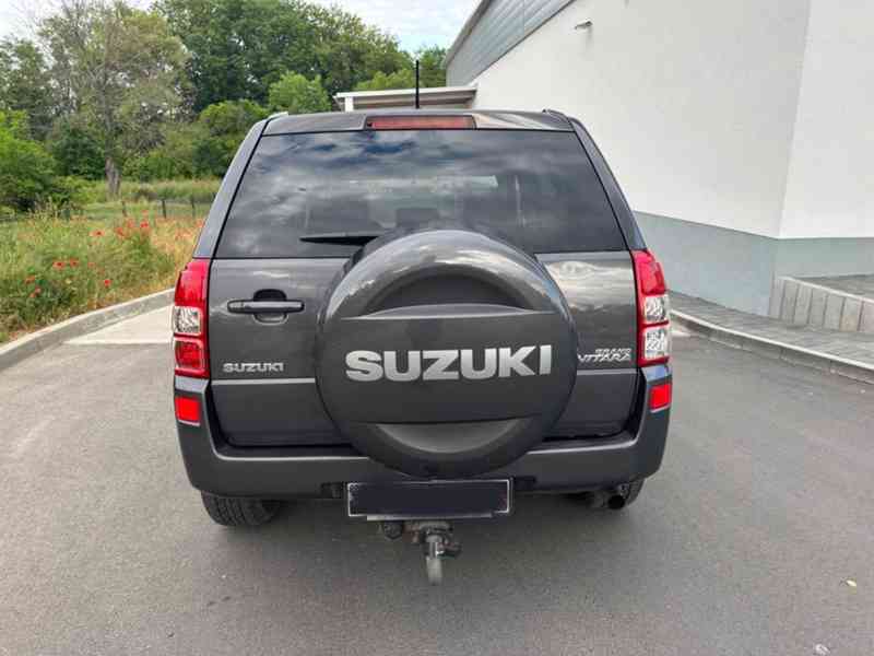 Suzuki Grand Vitara 2.4i Comfort Aut. benzín 124kw - foto 12