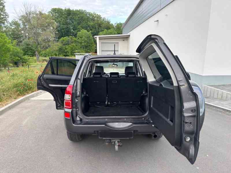Suzuki Grand Vitara 2.4i Comfort Aut. benzín 124kw - foto 17
