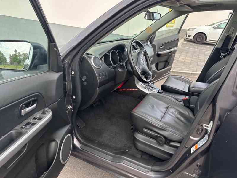 Suzuki Grand Vitara 2.4i Comfort Aut. benzín 124kw - foto 11