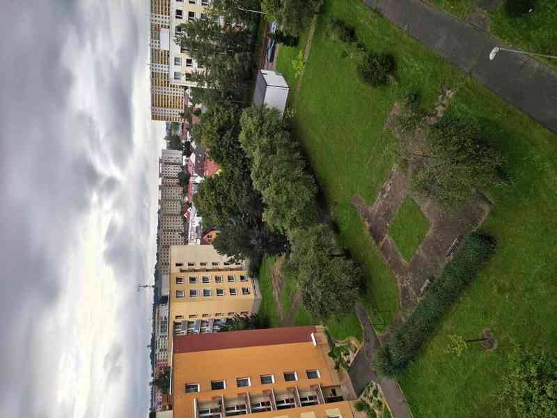 Hradec Králové - prodej bytu 5+1 s lodžií - foto 6
