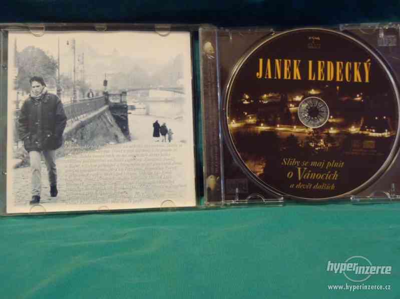 CD  Janek Ledecký  Sliby Se Maj Plnit O Vánocích - foto 3