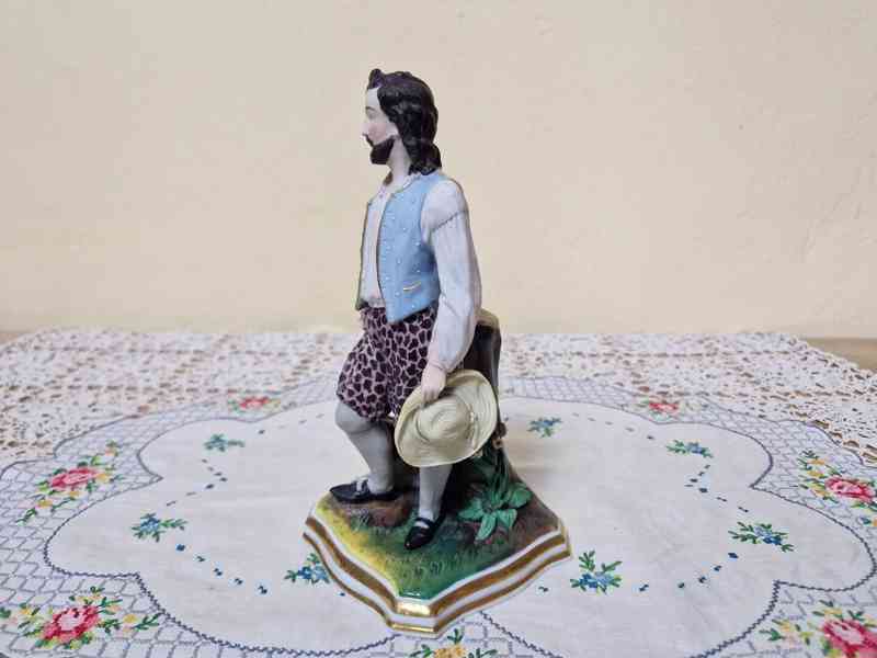 Krásná porcelánová soška Biedermeier Klášterec 1858 - foto 12