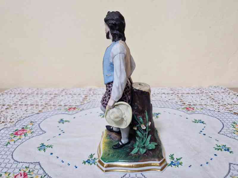 Krásná porcelánová soška Biedermeier Klášterec 1858 - foto 11