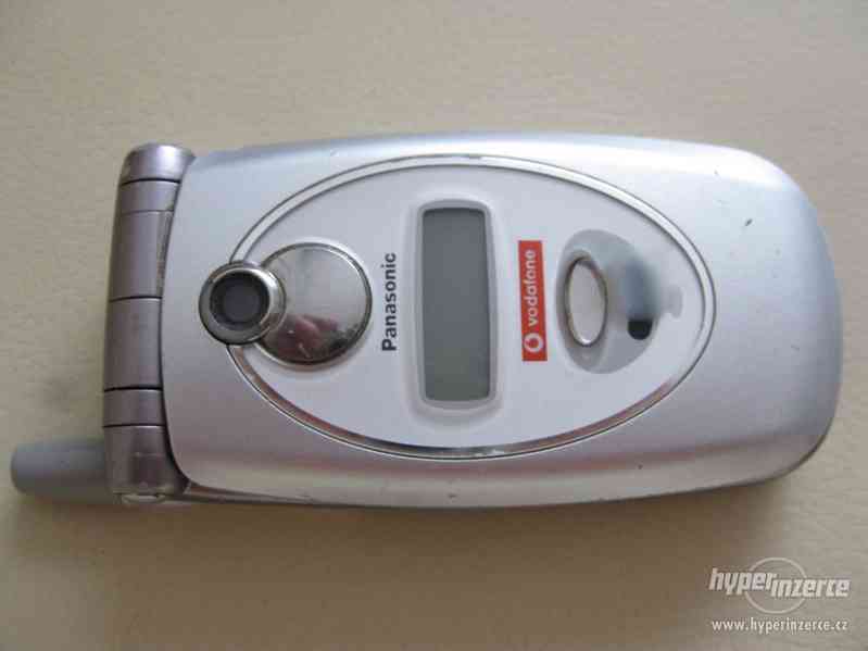 Panasonic EB-GD87 - véčkový mobilní telefon z r.2002 - foto 2