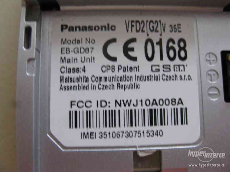 Panasonic EB-GD87 - véčkový mobilní telefon z r.2002 - foto 9