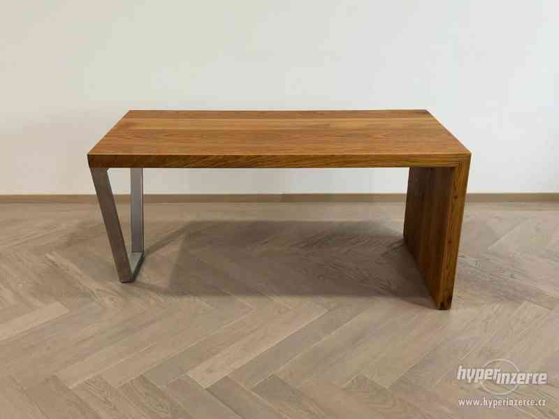 Masivní dubový stůl MENDELU - 1600 x 750 x 760 mm - foto 2