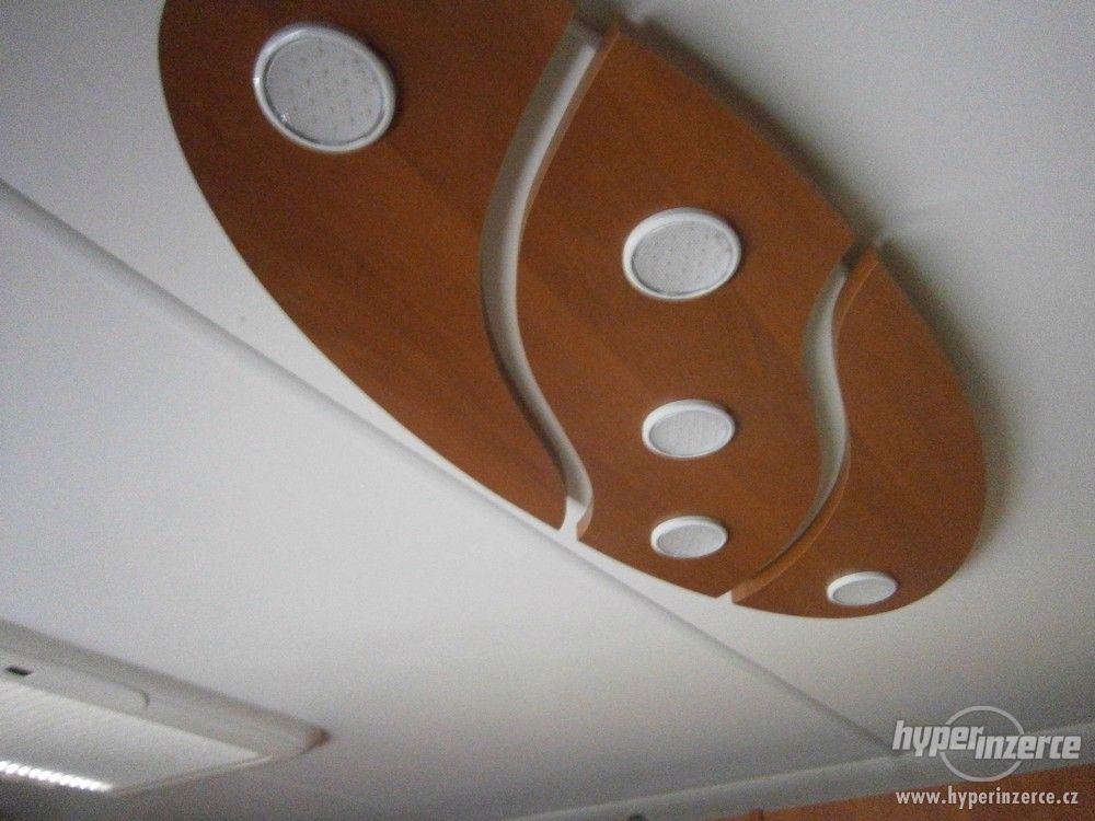 12142642-obytny-naves-8-3m-top-stav-005.