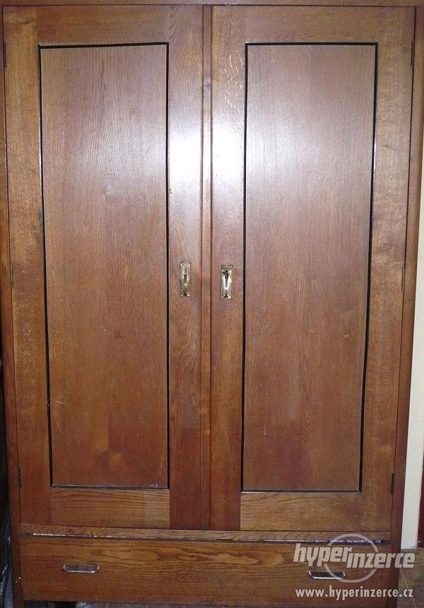 Prodej starožitné ložnice z roku 1900 - foto 3