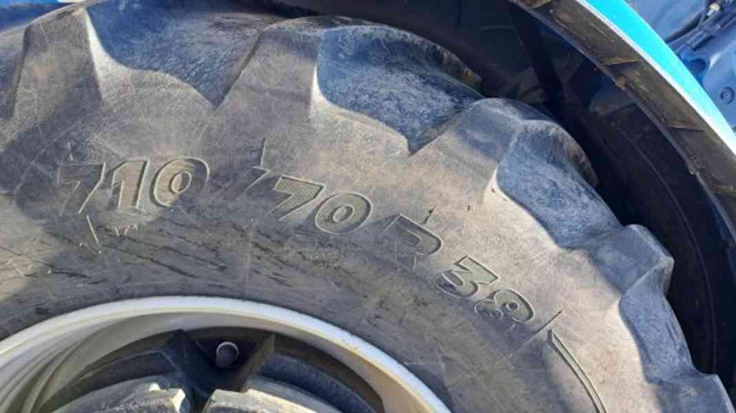 270HP traktor NH T7.270 NewHolland - foto 8