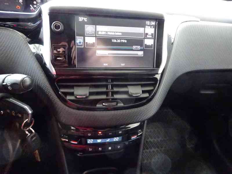Peugeot 2008 1.6 HDI r.v.2015 (88 kw) servisní knížka  - foto 9