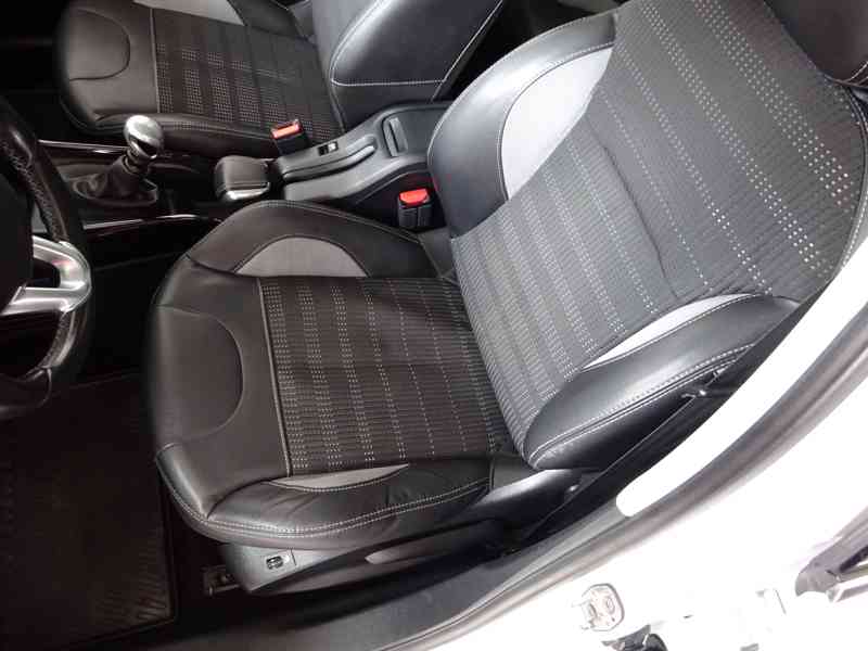 Peugeot 2008 1.6 HDI r.v.2015 (88 kw) servisní knížka  - foto 13