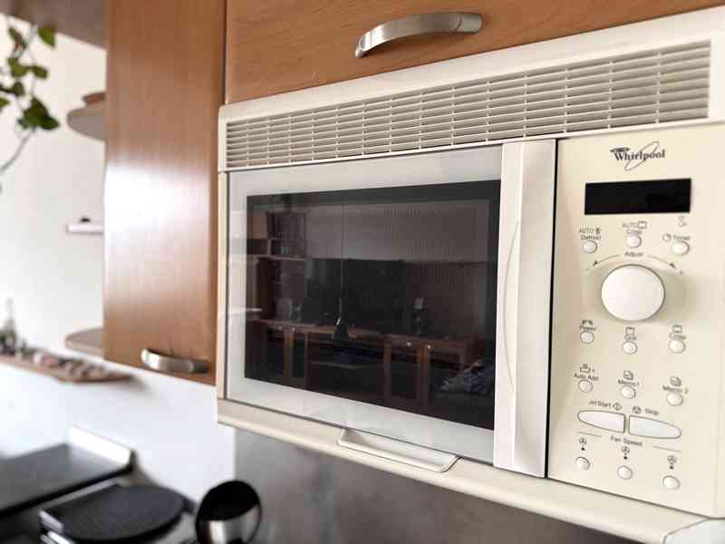 PODNÁJEM CIHLOVÉHO BYTU 1+KK S VÝHLEDEM BRNO – ŽEBĚTÍN - foto 6