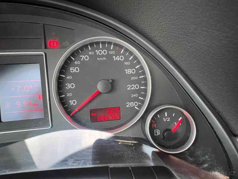 Audi A4 Avant TDI (103 kW), rok 2006 - foto 3