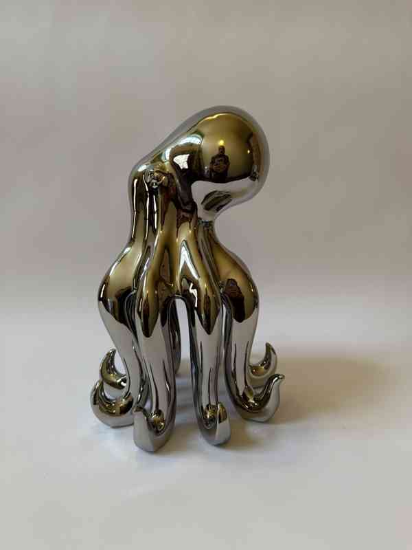 Chobotnice - socha ve stříbrném provedení - foto 3