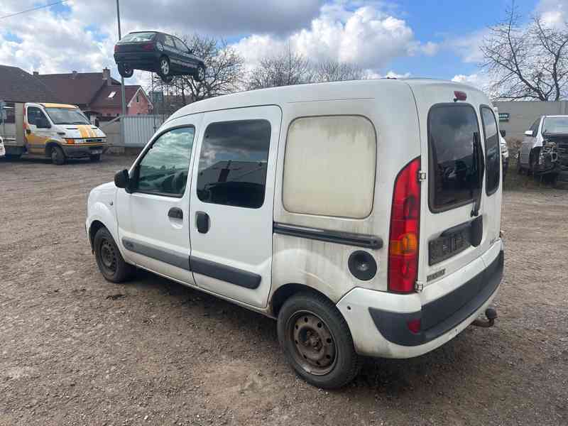 Renault Kangoo 1,5 DCI K9K 50KW prodám díly z vozu - foto 4