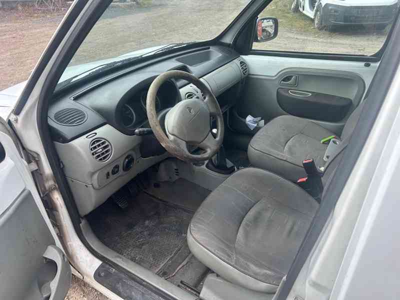 Renault Kangoo 1,5 DCI K9K 50KW prodám díly z vozu - foto 5