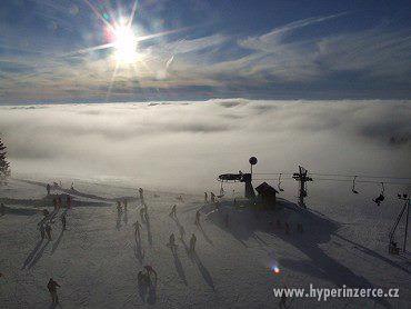 Stylová chalupa, silvestr, hory,slevy lyže, běžky O. h - foto 12