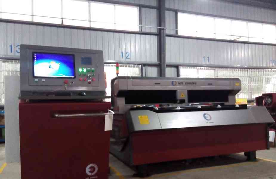 Hel Europe HEL-3015C-Y750 - Řezací zařízení laser - foto 4