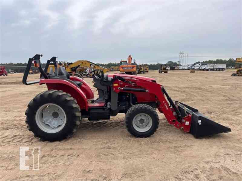 Traktor MASSEY FERGUSON 2705E  - foto 3