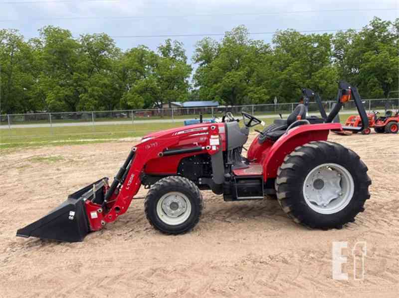 Traktor MASSEY FERGUSON 2705E  - foto 1